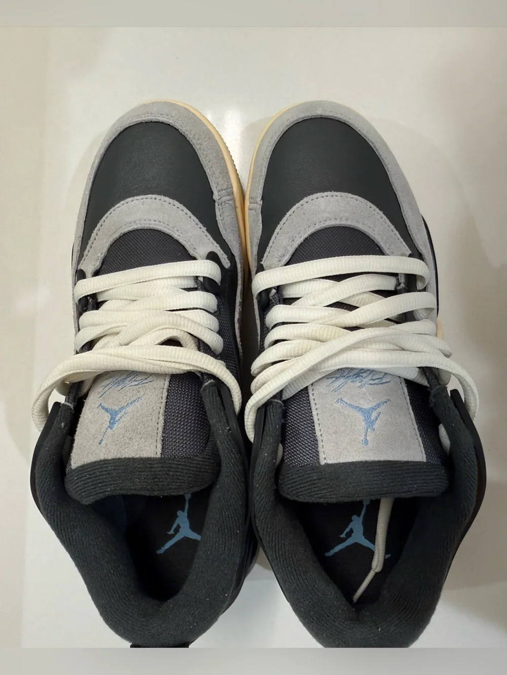 Jordan Retro Low Top Sneakers - Gray/Black/White